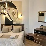 Raya * Obzor