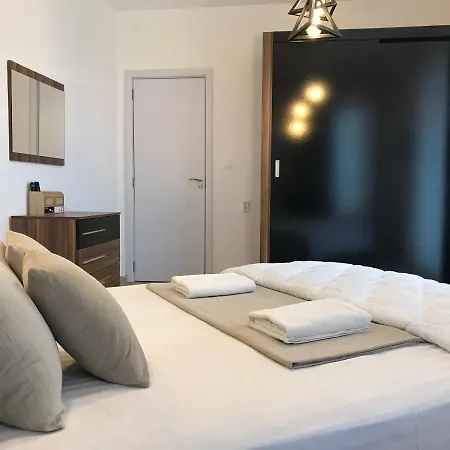 Apartman Raya