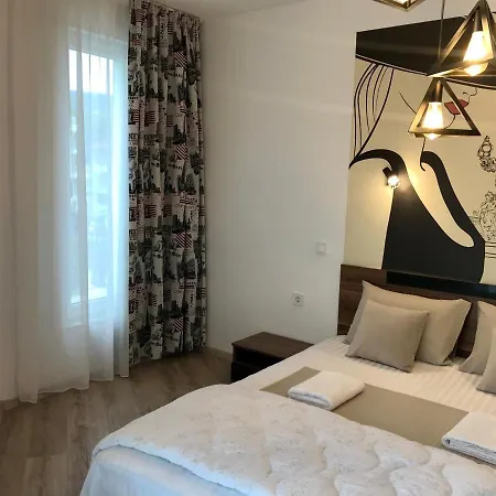 Apartman Raya *