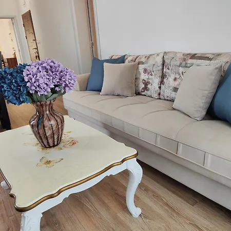 Apartman Raya